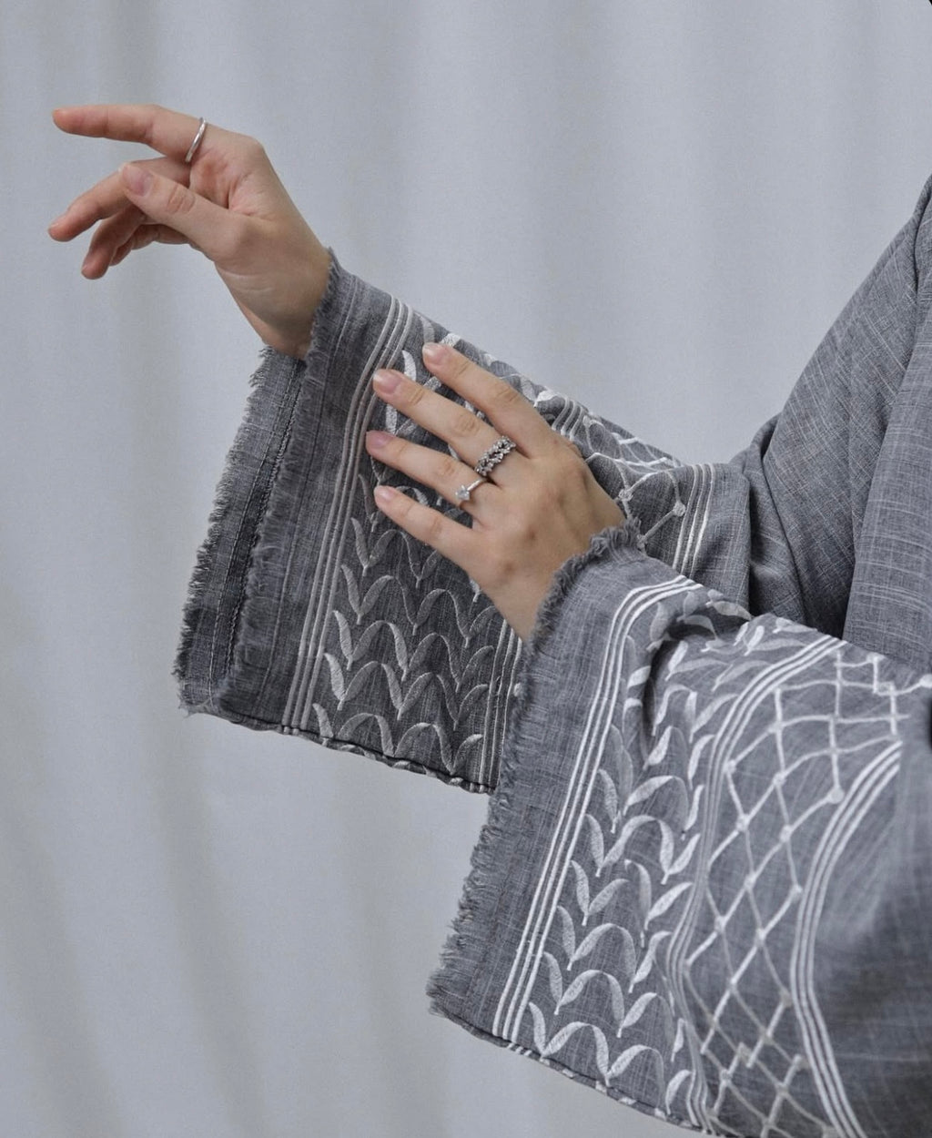 Palestine Abaya Linen
